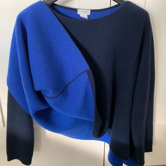 Club Monaco Cozy Italian Cashmere Sweater - Picture 2 of 3